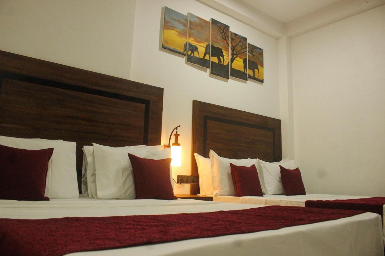 Divine Villa Anuradhapura Esterno foto